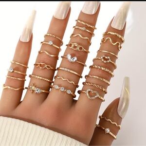 New Elegant Ring Set